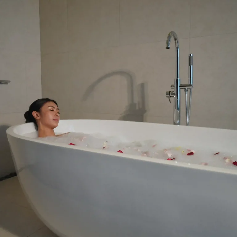 The Benefits of Luxury Bath for Ultimate Relaxation